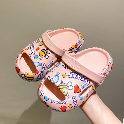 China 2021 Light Weight Kid's Sandals Freeze Narrow Toe Slides Children Toddler Kids Shoe Little Girl Summer Soft Yeezy Slippers Shoes for sale