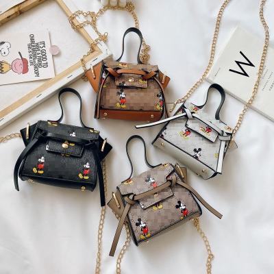 China Other 2022 New Dropshipping Korean Children's Mini Chain Shoulder Bag Diagonal Coin Purse Girl Cartoon Portable Accessory Bag for sale