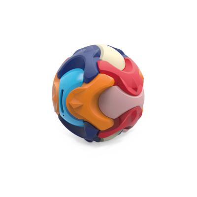 China Educational Toys 11.5cm Ball Puzzle Ball Blocks Kids Toys Plastic Piggy Bank Toys Eco-friendly Assembly Material for sale