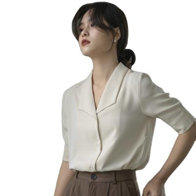 China 2022 Summer New French Top Women's Chiffon Shirts Fashion Niche Sense Design Anti-pilling Clothing V-neck Short Sleeve Shirt for sale