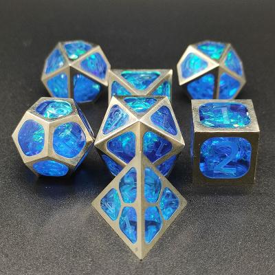 China Dungeons and Dragons Simple and Modern Board Game Dice RPG Resin Sight Metal New DND Entertainment Die Set for sale