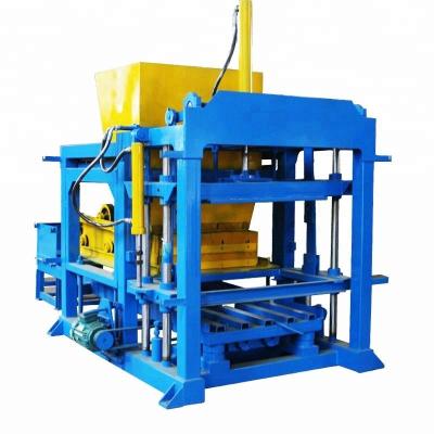 Cina Cheapest hot sale QT4-25 fully automatic cement brick making machinery in vendita