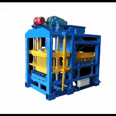 Chine Low investment Cement Bricks Making Machine high profit QT4-25 hydraulic à vendre