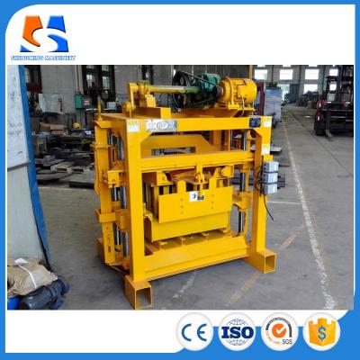 Κίνα QTJ4-40 diesel Hollow Block Making Machine engine concrete brick προς πώληση