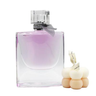 China Cosmetic 75ML flat shaped glass perfume bottle spray luxury popular with plastic cap for sale