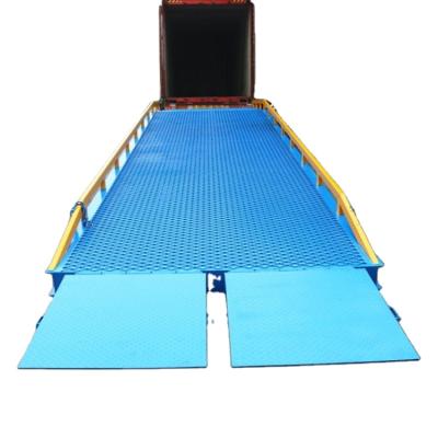 China Easy Operation Safety Convenience DCQY Container Dock Ramp Mobile Manual Yard Ramp For Logistics Place for sale