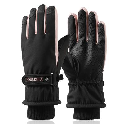 China Comfortable thickened outdoor gloves cycling and non-slip touch screen training protecting from hot wind for sale