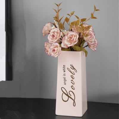 China European American high-grade ceramic indoor tabletop style single-seat decoration vases single ceramic vase for sale