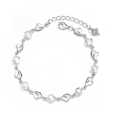 China Classic Fashion Women's S925 Simple Solid Sterling Silver Lady's Love Heart Gift Bracelet for sale