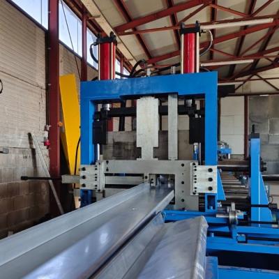 China Interchangeable CZ Purlin Roll Forming Machine Fully Automatic for sale