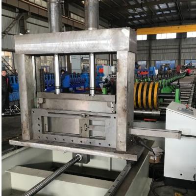 Cina Precisione pesante Cable Tray Roll Forming Machine con 22 stazioni Siemens PLC Control in vendita