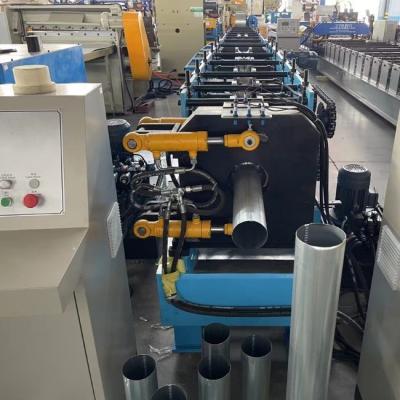 Chine Machine de formage de rouleaux à gouttière ronde à gouttière descendante 15 m/min contrôlée par PLC à vendre