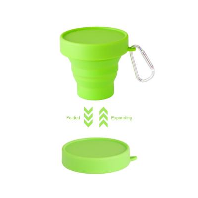 China Viable Wholesale Portable Collapsible Water Cup Folding Silicone Drinking Coffee Cup With Key Chain for sale