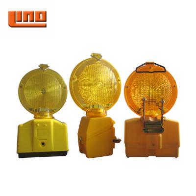 China Flash-4 Quad Flash-Regular-- Narrow Battery Solar Powered Led Traffic Warning Light for sale