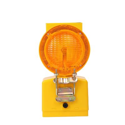 China New Solar Barricade Traffic Barricade Flashing Light Lamp Warning Solar Led Warning Lamp Road Flashing Light Caution Lamp New for sale