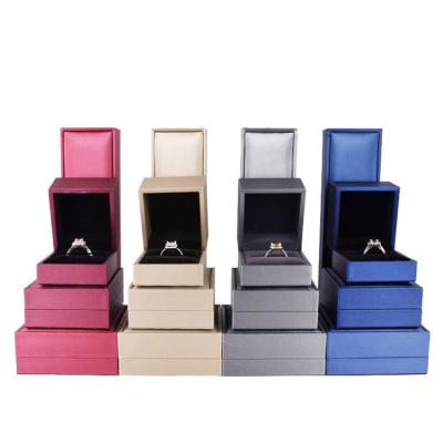 China High-grade Eco-friendly PU Brushed Pendant Jewelry Display Packaging Ring Necklace Jewelry Storage Box for sale