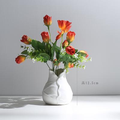 China Factory minimalist good quality handmade simple white ceramic desktop stand vase flower china modern decoration for sale