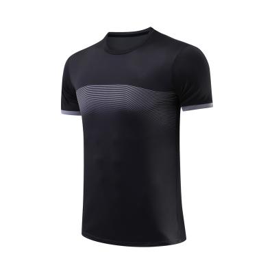 China Hot Sell Unique Design QUICK DRY Mens Designer T-shirts Comfortable Simple Fitted T-shirt for sale