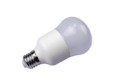 Chine courge de bouteille répulsive de lampe de tueur de moustique d'ampoule de moustique de 7W 220V 590nm LED à vendre