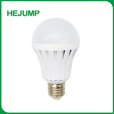 China 3000k 5 W E27 LED Rechargeable Bulb With 1 or 2 years Warranty for sale