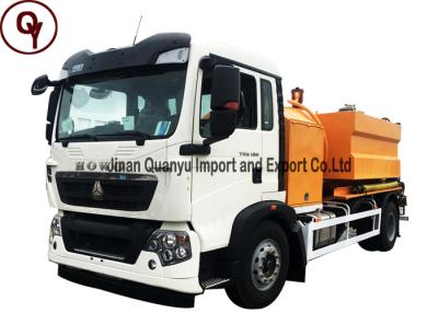 China Sinotruk High Pressure Garbage Collection Truck , Diesel Fuel Type Trash Truck for sale