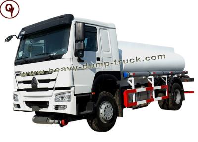 China Caminhão resistente 5000 litro roda da movimentação de Sinotruk do petroleiro 4X2 do combustível de HOWO mini à venda