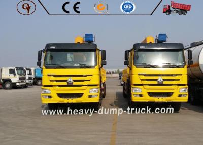 China HOWO 8X4 Truck Mounted Straight Boom Service Truck Crane 25 Tons Loading Capacity for sale