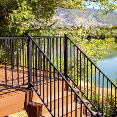 China Modern Professional Design Balcony Fence Flooring Steel Railing Metal Column Handrail Railing for sale