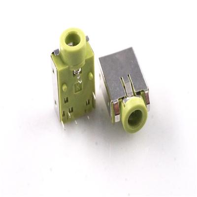 China TRS 3.5 Mm Jack Through Holes Notebook TRS 6 Audio Horizontal Pin 3 Pole Tip Noramlly Switch Noramlly Fenced GOLD Shield Green for sale