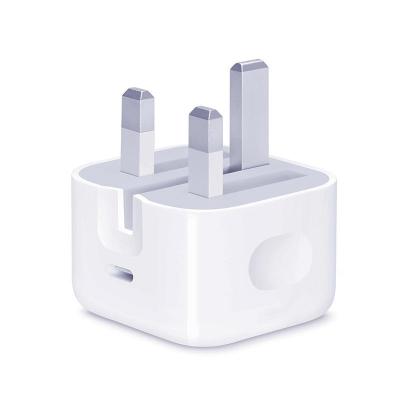 China Fast Mobile Phone Charger British Standard UK 3 Pin Plug 20w Mini Quick Charger Home US AU EU UK Plug Mobile Phone Charger for sale