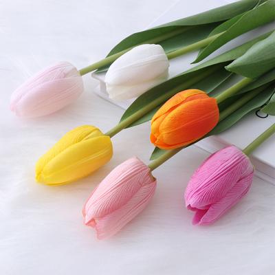 China Decorative Silk Flower Wedding Wholesale Ammy's Hot Selling Event Artificial Tulip Flower Good Quality Beautiful for sale