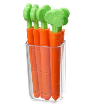 China Durable Magnetic Bag Clips Staples Carrot Design Bread Bag Durable Sealing Clip For Snack Bag for sale