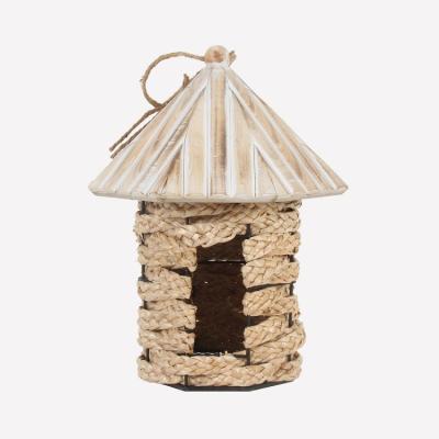 China Sustainable Competitive Small Durable Windproof Protect Outside Hanging Bird House for sale