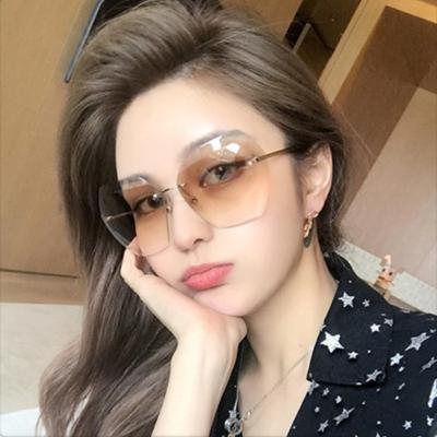 China New Fashion Elegant Lady Women Big Diamond Girl Sunglasses DAISYER Cut Oversized Stainless Steel Women Metal Shades Rimless Sunglasses for sale