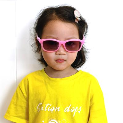 China 2021 New Fashion Children Sunglasses DOISYER Silicon Kids Sunglasses Custom Polarized Clip On Sunglass for sale