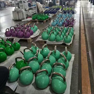 China Durable Gym Equipment Fitness Coated Cast Iron Kettlebell Fitness Kettlbells For Bodybuilding for sale