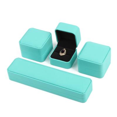 China Newest Wholesale Custom Necklace Ring Box Jewelry Packaging Box Logo Bracelet Leather Jewelry Box Luxury for sale