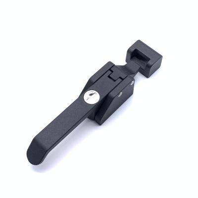 China Mechanical Hardware Zinc Die Cast Latch On Lever Center for sale