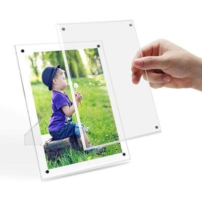 China Customized Clear Acrylic Picture Display Frame Photo Frames With Magnets For Tabletop Display for sale