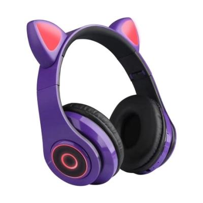 China In-Ear Cosplay Cat Headphones Gaming Headset With Foldable Microphones Cute Earphone Wireless LED Cat Ear BT Headphones for sale