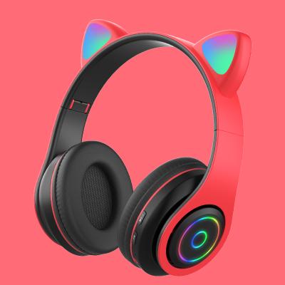 China Wholesale Hot Sale Factory Price B39M High Quality Cat Ear Headphones With LED Lights And Cute Style for sale