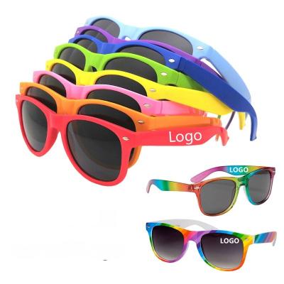 China Fashion Sunglasses Wholesale Custom Logo Plastic Shades Sunglasses Women Men 2022 Square Sunglasses 2022 Cheap Sun Glass Eyewears for sale