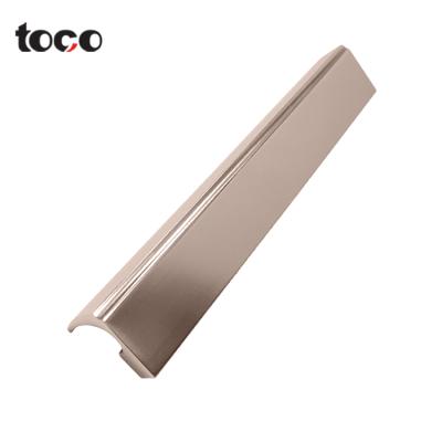 中国 toco modern furniture cabinrt knobs rose gold kitchen handles vintage cabinet pulls kitchen furniture handle 販売のため