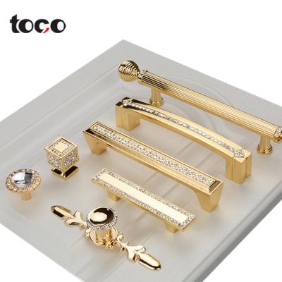 中国 TOCO Furniture luxury gorgeousness Cabinet Drawer Pulls square tetragonum Gold crystal handle 販売のため