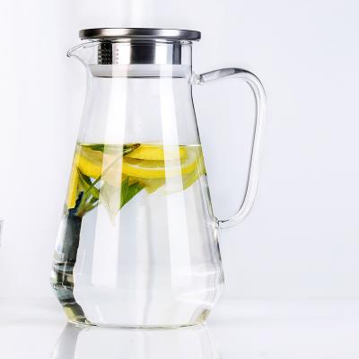 China WITH LID Hot Selling 63 Ounce Colored Clear Glass Water Pitcher With Handle for sale