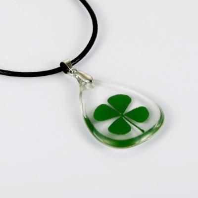 China Fashionable Lucky Clover Pendant Clear Resin Tear Drop Necklace Four Leaf Clover Pendant Necklace for sale