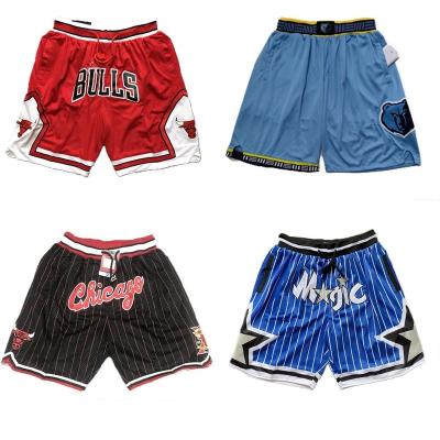 China Anti-Bacterial Factory Direct Men Chicago Shorts Stitched Red Retro 1995 Basketball Shorts Retro Full Stitched Shorts for sale