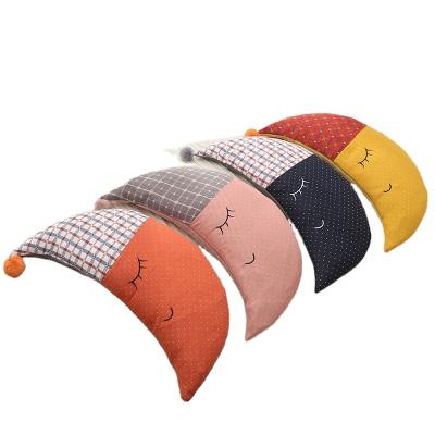 China Baby anti-static starry pillow moon yarn double soft buckwheat filled whole pillow multicolor comfortable cute simple cute manufacturers for sale