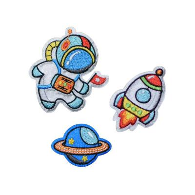 China 3D UFO Space Astronaut Custom T-Shirt Iron On Embroidery Patches For Kids for sale