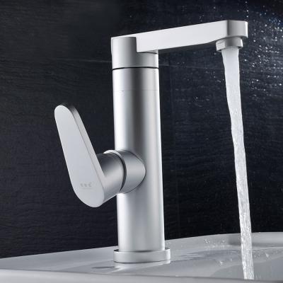 China Good quality modern wholesale various space aluminum kitchen mixer tap for sale